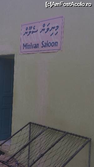 [P50] frizeria și banci de asteptare tradiționale » foto by robert
 - 
<span class="allrVoted glyphicon glyphicon-heart hidden" id="av679678"></span>
<a class="m-l-10 hidden" id="sv679678" onclick="voting_Foto_DelVot(,679678,15789)" role="button">șterge vot <span class="glyphicon glyphicon-remove"></span></a>
<a id="v9679678" class=" c-red"  onclick="voting_Foto_SetVot(679678)" role="button"><span class="glyphicon glyphicon-heart-empty"></span> <b>LIKE</b> = Votează poza</a> <img class="hidden"  id="f679678W9" src="/imagini/loader.gif" border="0" /><span class="AjErrMes hidden" id="e679678ErM"></span>