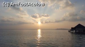 [P27] Adaaran sunset » foto by caesar_ave
 - 
<span class="allrVoted glyphicon glyphicon-heart hidden" id="av830227"></span>
<a class="m-l-10 hidden" id="sv830227" onclick="voting_Foto_DelVot(,830227,15789)" role="button">șterge vot <span class="glyphicon glyphicon-remove"></span></a>
<a id="v9830227" class=" c-red"  onclick="voting_Foto_SetVot(830227)" role="button"><span class="glyphicon glyphicon-heart-empty"></span> <b>LIKE</b> = Votează poza</a> <img class="hidden"  id="f830227W9" src="/imagini/loader.gif" border="0" /><span class="AjErrMes hidden" id="e830227ErM"></span>