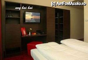 [P03] Amedia Hotel Graz, camera dublă » foto by unq
 - 
<span class="allrVoted glyphicon glyphicon-heart hidden" id="av484871"></span>
<a class="m-l-10 hidden" id="sv484871" onclick="voting_Foto_DelVot(,484871,15800)" role="button">șterge vot <span class="glyphicon glyphicon-remove"></span></a>
<a id="v9484871" class=" c-red"  onclick="voting_Foto_SetVot(484871)" role="button"><span class="glyphicon glyphicon-heart-empty"></span> <b>LIKE</b> = Votează poza</a> <img class="hidden"  id="f484871W9" src="/imagini/loader.gif" border="0" /><span class="AjErrMes hidden" id="e484871ErM"></span>