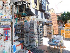 [P35] Suvenire în piaţa centrală din Çeşme,  » foto by irinad
 - 
<span class="allrVoted glyphicon glyphicon-heart hidden" id="av1119253"></span>
<a class="m-l-10 hidden" id="sv1119253" onclick="voting_Foto_DelVot(,1119253,15802)" role="button">șterge vot <span class="glyphicon glyphicon-remove"></span></a>
<a id="v91119253" class=" c-red"  onclick="voting_Foto_SetVot(1119253)" role="button"><span class="glyphicon glyphicon-heart-empty"></span> <b>LIKE</b> = Votează poza</a> <img class="hidden"  id="f1119253W9" src="/imagini/loader.gif" border="0" /><span class="AjErrMes hidden" id="e1119253ErM"></span>