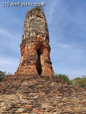 [P30] Wat Lokaya Sutha - marea pagodă » foto by crismis
 - 
<span class="allrVoted glyphicon glyphicon-heart hidden" id="av1359830"></span>
<a class="m-l-10 hidden" id="sv1359830" onclick="voting_Foto_DelVot(,1359830,15806)" role="button">șterge vot <span class="glyphicon glyphicon-remove"></span></a>
<a id="v91359830" class=" c-red"  onclick="voting_Foto_SetVot(1359830)" role="button"><span class="glyphicon glyphicon-heart-empty"></span> <b>LIKE</b> = Votează poza</a> <img class="hidden"  id="f1359830W9" src="/imagini/loader.gif" border="0" /><span class="AjErrMes hidden" id="e1359830ErM"></span>