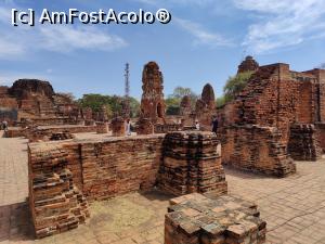 [P65] Wat Mahathat » foto by crismis
 - 
<span class="allrVoted glyphicon glyphicon-heart hidden" id="av1359865"></span>
<a class="m-l-10 hidden" id="sv1359865" onclick="voting_Foto_DelVot(,1359865,15806)" role="button">șterge vot <span class="glyphicon glyphicon-remove"></span></a>
<a id="v91359865" class=" c-red"  onclick="voting_Foto_SetVot(1359865)" role="button"><span class="glyphicon glyphicon-heart-empty"></span> <b>LIKE</b> = Votează poza</a> <img class="hidden"  id="f1359865W9" src="/imagini/loader.gif" border="0" /><span class="AjErrMes hidden" id="e1359865ErM"></span>