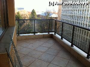 [P01] Balconul, foarte mare » foto by Lumi
 - 
<span class="allrVoted glyphicon glyphicon-heart hidden" id="av486631"></span>
<a class="m-l-10 hidden" id="sv486631" onclick="voting_Foto_DelVot(,486631,15829)" role="button">șterge vot <span class="glyphicon glyphicon-remove"></span></a>
<a id="v9486631" class=" c-red"  onclick="voting_Foto_SetVot(486631)" role="button"><span class="glyphicon glyphicon-heart-empty"></span> <b>LIKE</b> = Votează poza</a> <img class="hidden"  id="f486631W9" src="/imagini/loader.gif" border="0" /><span class="AjErrMes hidden" id="e486631ErM"></span>