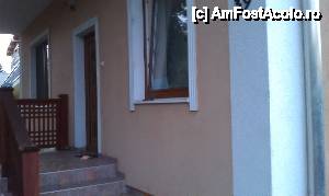 [P04] Recepţia pensiunii Rozsakert Apartmanhaz din Hajduszoboszlo, Ungaria.  » foto by traian.leuca †
 - 
<span class="allrVoted glyphicon glyphicon-heart hidden" id="av486862"></span>
<a class="m-l-10 hidden" id="sv486862" onclick="voting_Foto_DelVot(,486862,15831)" role="button">șterge vot <span class="glyphicon glyphicon-remove"></span></a>
<a id="v9486862" class=" c-red"  onclick="voting_Foto_SetVot(486862)" role="button"><span class="glyphicon glyphicon-heart-empty"></span> <b>LIKE</b> = Votează poza</a> <img class="hidden"  id="f486862W9" src="/imagini/loader.gif" border="0" /><span class="AjErrMes hidden" id="e486862ErM"></span>