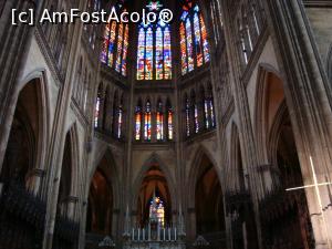 [P27] Detaliu din interiorul catedralei » foto by mireille
 - 
<span class="allrVoted glyphicon glyphicon-heart hidden" id="av710588"></span>
<a class="m-l-10 hidden" id="sv710588" onclick="voting_Foto_DelVot(,710588,15835)" role="button">șterge vot <span class="glyphicon glyphicon-remove"></span></a>
<a id="v9710588" class=" c-red"  onclick="voting_Foto_SetVot(710588)" role="button"><span class="glyphicon glyphicon-heart-empty"></span> <b>LIKE</b> = Votează poza</a> <img class="hidden"  id="f710588W9" src="/imagini/loader.gif" border="0" /><span class="AjErrMes hidden" id="e710588ErM"></span>