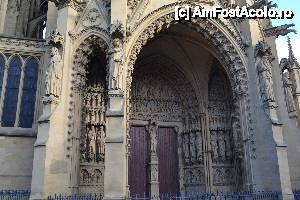 [P06] catedrala st Etienne- aceasta nu este intrare » foto by drumet
 - 
<span class="allrVoted glyphicon glyphicon-heart hidden" id="av487084"></span>
<a class="m-l-10 hidden" id="sv487084" onclick="voting_Foto_DelVot(,487084,15835)" role="button">șterge vot <span class="glyphicon glyphicon-remove"></span></a>
<a id="v9487084" class=" c-red"  onclick="voting_Foto_SetVot(487084)" role="button"><span class="glyphicon glyphicon-heart-empty"></span> <b>LIKE</b> = Votează poza</a> <img class="hidden"  id="f487084W9" src="/imagini/loader.gif" border="0" /><span class="AjErrMes hidden" id="e487084ErM"></span>