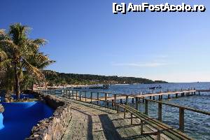 [P11] vedere de la capatul plajei west bay beach » foto by Pami*
 - 
<span class="allrVoted glyphicon glyphicon-heart hidden" id="av487524"></span>
<a class="m-l-10 hidden" id="sv487524" onclick="voting_Foto_DelVot(,487524,15844)" role="button">șterge vot <span class="glyphicon glyphicon-remove"></span></a>
<a id="v9487524" class=" c-red"  onclick="voting_Foto_SetVot(487524)" role="button"><span class="glyphicon glyphicon-heart-empty"></span> <b>LIKE</b> = Votează poza</a> <img class="hidden"  id="f487524W9" src="/imagini/loader.gif" border="0" /><span class="AjErrMes hidden" id="e487524ErM"></span>