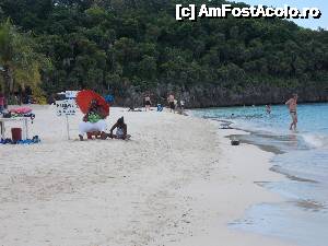 [P13] si aici se face massaj la un pret destul de mic insa nu am avut curajul sa ne lasam pe mainile ei - mai ales dupa ce am aflat ca nu e honduranca ci venita din Jamaica...  » foto by Pami*
 - 
<span class="allrVoted glyphicon glyphicon-heart hidden" id="av487526"></span>
<a class="m-l-10 hidden" id="sv487526" onclick="voting_Foto_DelVot(,487526,15844)" role="button">șterge vot <span class="glyphicon glyphicon-remove"></span></a>
<a id="v9487526" class=" c-red"  onclick="voting_Foto_SetVot(487526)" role="button"><span class="glyphicon glyphicon-heart-empty"></span> <b>LIKE</b> = Votează poza</a> <img class="hidden"  id="f487526W9" src="/imagini/loader.gif" border="0" /><span class="AjErrMes hidden" id="e487526ErM"></span>