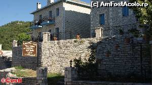 [P01] Cele două corpuri de clădire ale pensiunii/hotel Ladias » foto by Costi
 - 
<span class="allrVoted glyphicon glyphicon-heart hidden" id="av526779"></span>
<a class="m-l-10 hidden" id="sv526779" onclick="voting_Foto_DelVot(,526779,15855)" role="button">șterge vot <span class="glyphicon glyphicon-remove"></span></a>
<a id="v9526779" class=" c-red"  onclick="voting_Foto_SetVot(526779)" role="button"><span class="glyphicon glyphicon-heart-empty"></span> <b>LIKE</b> = Votează poza</a> <img class="hidden"  id="f526779W9" src="/imagini/loader.gif" border="0" /><span class="AjErrMes hidden" id="e526779ErM"></span>