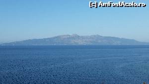 [P05] din balcon, ziua, Corfu » foto by Carol
 - 
<span class="allrVoted glyphicon glyphicon-heart hidden" id="av650586"></span>
<a class="m-l-10 hidden" id="sv650586" onclick="voting_Foto_DelVot(,650586,15859)" role="button">șterge vot <span class="glyphicon glyphicon-remove"></span></a>
<a id="v9650586" class=" c-red"  onclick="voting_Foto_SetVot(650586)" role="button"><span class="glyphicon glyphicon-heart-empty"></span> <b>LIKE</b> = Votează poza</a> <img class="hidden"  id="f650586W9" src="/imagini/loader.gif" border="0" /><span class="AjErrMes hidden" id="e650586ErM"></span>
