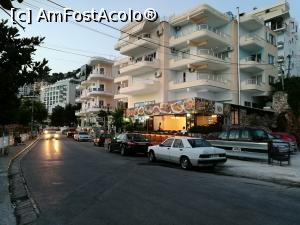 [P01] La plimbare prin Sarandë; zona unde ne-am cazat, pe faleza sudică, la vreo 20-30 minute de mers pe jos de centru » foto by crismis
 - 
<span class="allrVoted glyphicon glyphicon-heart hidden" id="av908599"></span>
<a class="m-l-10 hidden" id="sv908599" onclick="voting_Foto_DelVot(,908599,15859)" role="button">șterge vot <span class="glyphicon glyphicon-remove"></span></a>
<a id="v9908599" class=" c-red"  onclick="voting_Foto_SetVot(908599)" role="button"><span class="glyphicon glyphicon-heart-empty"></span> <b>LIKE</b> = Votează poza</a> <img class="hidden"  id="f908599W9" src="/imagini/loader.gif" border="0" /><span class="AjErrMes hidden" id="e908599ErM"></span>