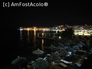 [P22] Sarandë noaptea, văzută de la balconul nostru de la Hotel Jaroal » foto by crismis
 - 
<span class="allrVoted glyphicon glyphicon-heart hidden" id="av908635"></span>
<a class="m-l-10 hidden" id="sv908635" onclick="voting_Foto_DelVot(,908635,15859)" role="button">șterge vot <span class="glyphicon glyphicon-remove"></span></a>
<a id="v9908635" class=" c-red"  onclick="voting_Foto_SetVot(908635)" role="button"><span class="glyphicon glyphicon-heart-empty"></span> <b>LIKE</b> = Votează poza</a> <img class="hidden"  id="f908635W9" src="/imagini/loader.gif" border="0" /><span class="AjErrMes hidden" id="e908635ErM"></span>