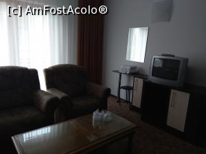 [P02] Mă așteptam să găsesc și un minibar...  » foto by CATAAS
 - 
<span class="allrVoted glyphicon glyphicon-heart hidden" id="av1023927"></span>
<a class="m-l-10 hidden" id="sv1023927" onclick="voting_Foto_DelVot(,1023927,15884)" role="button">șterge vot <span class="glyphicon glyphicon-remove"></span></a>
<a id="v91023927" class=" c-red"  onclick="voting_Foto_SetVot(1023927)" role="button"><span class="glyphicon glyphicon-heart-empty"></span> <b>LIKE</b> = Votează poza</a> <img class="hidden"  id="f1023927W9" src="/imagini/loader.gif" border="0" /><span class="AjErrMes hidden" id="e1023927ErM"></span>
