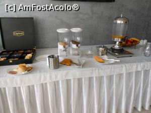 [P25] Mediaș - Hotel Edelweiss 3*. La micul dejun.  » foto by iulianic
 - 
<span class="allrVoted glyphicon glyphicon-heart hidden" id="av1018681"></span>
<a class="m-l-10 hidden" id="sv1018681" onclick="voting_Foto_DelVot(,1018681,15886)" role="button">șterge vot <span class="glyphicon glyphicon-remove"></span></a>
<a id="v91018681" class=" c-red"  onclick="voting_Foto_SetVot(1018681)" role="button"><span class="glyphicon glyphicon-heart-empty"></span> <b>LIKE</b> = Votează poza</a> <img class="hidden"  id="f1018681W9" src="/imagini/loader.gif" border="0" /><span class="AjErrMes hidden" id="e1018681ErM"></span>