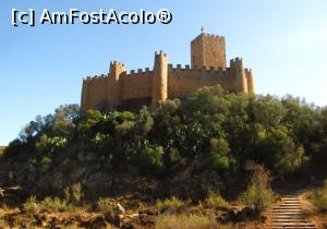 [P20] Castelul Almourol » foto by Radu Tudoran
 - 
<span class="allrVoted glyphicon glyphicon-heart hidden" id="av909829"></span>
<a class="m-l-10 hidden" id="sv909829" onclick="voting_Foto_DelVot(,909829,15910)" role="button">șterge vot <span class="glyphicon glyphicon-remove"></span></a>
<a id="v9909829" class=" c-red"  onclick="voting_Foto_SetVot(909829)" role="button"><span class="glyphicon glyphicon-heart-empty"></span> <b>LIKE</b> = Votează poza</a> <img class="hidden"  id="f909829W9" src="/imagini/loader.gif" border="0" /><span class="AjErrMes hidden" id="e909829ErM"></span>