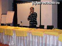 [P08] Discursul lui Cornel din debutul festivităţii de premiere a membrilor AFA prezenţi la Întâlnire » foto by Claudiu U.
 - 
<span class="allrVoted glyphicon glyphicon-heart hidden" id="av499767"></span>
<a class="m-l-10 hidden" id="sv499767" onclick="voting_Foto_DelVot(,499767,15933)" role="button">șterge vot <span class="glyphicon glyphicon-remove"></span></a>
<a id="v9499767" class=" c-red"  onclick="voting_Foto_SetVot(499767)" role="button"><span class="glyphicon glyphicon-heart-empty"></span> <b>LIKE</b> = Votează poza</a> <img class="hidden"  id="f499767W9" src="/imagini/loader.gif" border="0" /><span class="AjErrMes hidden" id="e499767ErM"></span>