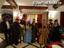 [P24] aspectul original din seara carnavalului » foto by Marian Preda
 - 
<span class="allrVoted glyphicon glyphicon-heart hidden" id="av499437"></span>
<a class="m-l-10 hidden" id="sv499437" onclick="voting_Foto_DelVot(,499437,15933)" role="button">șterge vot <span class="glyphicon glyphicon-remove"></span></a>
<a id="v9499437" class=" c-red"  onclick="voting_Foto_SetVot(499437)" role="button"><span class="glyphicon glyphicon-heart-empty"></span> <b>LIKE</b> = Votează poza</a> <img class="hidden"  id="f499437W9" src="/imagini/loader.gif" border="0" /><span class="AjErrMes hidden" id="e499437ErM"></span>
