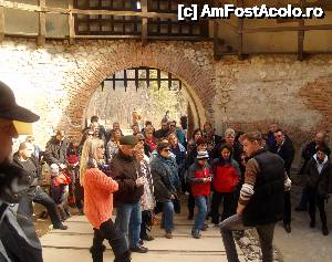 [P39] În vizită la Cetatea Râşnov cu cel mai bun ghid al Râsnovului » foto by pepsi70ro
 - 
<span class="allrVoted glyphicon glyphicon-heart hidden" id="av500044"></span>
<a class="m-l-10 hidden" id="sv500044" onclick="voting_Foto_DelVot(,500044,15933)" role="button">șterge vot <span class="glyphicon glyphicon-remove"></span></a>
<a id="v9500044" class=" c-red"  onclick="voting_Foto_SetVot(500044)" role="button"><span class="glyphicon glyphicon-heart-empty"></span> <b>LIKE</b> = Votează poza</a> <img class="hidden"  id="f500044W9" src="/imagini/loader.gif" border="0" /><span class="AjErrMes hidden" id="e500044ErM"></span>