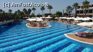 [P17] piscina principala » foto by elenaadina
 - 
<span class="allrVoted glyphicon glyphicon-heart hidden" id="av1211739"></span>
<a class="m-l-10 hidden" id="sv1211739" onclick="voting_Foto_DelVot(,1211739,15940)" role="button">șterge vot <span class="glyphicon glyphicon-remove"></span></a>
<a id="v91211739" class=" c-red"  onclick="voting_Foto_SetVot(1211739)" role="button"><span class="glyphicon glyphicon-heart-empty"></span> <b>LIKE</b> = Votează poza</a> <img class="hidden"  id="f1211739W9" src="/imagini/loader.gif" border="0" /><span class="AjErrMes hidden" id="e1211739ErM"></span>