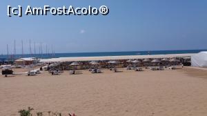 [P20] o parte din plaja » foto by elenaadina
 - 
<span class="allrVoted glyphicon glyphicon-heart hidden" id="av1211742"></span>
<a class="m-l-10 hidden" id="sv1211742" onclick="voting_Foto_DelVot(,1211742,15940)" role="button">șterge vot <span class="glyphicon glyphicon-remove"></span></a>
<a id="v91211742" class=" c-red"  onclick="voting_Foto_SetVot(1211742)" role="button"><span class="glyphicon glyphicon-heart-empty"></span> <b>LIKE</b> = Votează poza</a> <img class="hidden"  id="f1211742W9" src="/imagini/loader.gif" border="0" /><span class="AjErrMes hidden" id="e1211742ErM"></span>