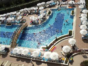 [P11] Piscina vazuta din balcon » foto by vega06
 - 
<span class="allrVoted glyphicon glyphicon-heart hidden" id="av564375"></span>
<a class="m-l-10 hidden" id="sv564375" onclick="voting_Foto_DelVot(,564375,15944)" role="button">șterge vot <span class="glyphicon glyphicon-remove"></span></a>
<a id="v9564375" class=" c-red"  onclick="voting_Foto_SetVot(564375)" role="button"><span class="glyphicon glyphicon-heart-empty"></span> <b>LIKE</b> = Votează poza</a> <img class="hidden"  id="f564375W9" src="/imagini/loader.gif" border="0" /><span class="AjErrMes hidden" id="e564375ErM"></span>
