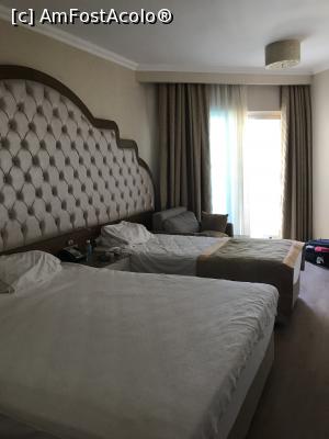 [P06] camera la Hotel Oz Premium » foto by adynutza26
 - 
<span class="allrVoted glyphicon glyphicon-heart hidden" id="av1082823"></span>
<a class="m-l-10 hidden" id="sv1082823" onclick="voting_Foto_DelVot(,1082823,15945)" role="button">șterge vot <span class="glyphicon glyphicon-remove"></span></a>
<a id="v91082823" class=" c-red"  onclick="voting_Foto_SetVot(1082823)" role="button"><span class="glyphicon glyphicon-heart-empty"></span> <b>LIKE</b> = Votează poza</a> <img class="hidden"  id="f1082823W9" src="/imagini/loader.gif" border="0" /><span class="AjErrMes hidden" id="e1082823ErM"></span>