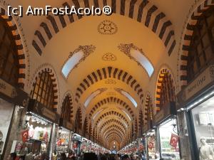 [P42] Și nu se poate o vizită la Istanbul fără una și la Bazarul de mirodenii (în cazu nostru).  » foto by Aurici
 - 
<span class="allrVoted glyphicon glyphicon-heart hidden" id="av1057622"></span>
<a class="m-l-10 hidden" id="sv1057622" onclick="voting_Foto_DelVot(,1057622,16001)" role="button">șterge vot <span class="glyphicon glyphicon-remove"></span></a>
<a id="v91057622" class=" c-red"  onclick="voting_Foto_SetVot(1057622)" role="button"><span class="glyphicon glyphicon-heart-empty"></span> <b>LIKE</b> = Votează poza</a> <img class="hidden"  id="f1057622W9" src="/imagini/loader.gif" border="0" /><span class="AjErrMes hidden" id="e1057622ErM"></span>