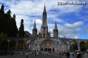 [P01] Lourdes - biserica » foto by makuy*
 - 
<span class="allrVoted glyphicon glyphicon-heart hidden" id="av583223"></span>
<a class="m-l-10 hidden" id="sv583223" onclick="voting_Foto_DelVot(,583223,16083)" role="button">șterge vot <span class="glyphicon glyphicon-remove"></span></a>
<a id="v9583223" class=" c-red"  onclick="voting_Foto_SetVot(583223)" role="button"><span class="glyphicon glyphicon-heart-empty"></span> <b>LIKE</b> = Votează poza</a> <img class="hidden"  id="f583223W9" src="/imagini/loader.gif" border="0" /><span class="AjErrMes hidden" id="e583223ErM"></span>