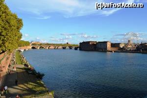 [P27] Toulouse - promenadă pe malul râului » foto by makuy*
 - 
<span class="allrVoted glyphicon glyphicon-heart hidden" id="av583249"></span>
<a class="m-l-10 hidden" id="sv583249" onclick="voting_Foto_DelVot(,583249,16083)" role="button">șterge vot <span class="glyphicon glyphicon-remove"></span></a>
<a id="v9583249" class=" c-red"  onclick="voting_Foto_SetVot(583249)" role="button"><span class="glyphicon glyphicon-heart-empty"></span> <b>LIKE</b> = Votează poza</a> <img class="hidden"  id="f583249W9" src="/imagini/loader.gif" border="0" /><span class="AjErrMes hidden" id="e583249ErM"></span>