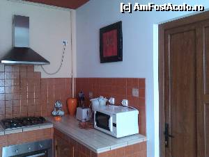 [P09] Usa face legatura cu cel de-al doilea dormitor al apartamentului - iulie 2013 » foto by adry24
 - 
<span class="allrVoted glyphicon glyphicon-heart hidden" id="av496129"></span>
<a class="m-l-10 hidden" id="sv496129" onclick="voting_Foto_DelVot(,496129,16103)" role="button">șterge vot <span class="glyphicon glyphicon-remove"></span></a>
<a id="v9496129" class=" c-red"  onclick="voting_Foto_SetVot(496129)" role="button"><span class="glyphicon glyphicon-heart-empty"></span> <b>LIKE</b> = Votează poza</a> <img class="hidden"  id="f496129W9" src="/imagini/loader.gif" border="0" /><span class="AjErrMes hidden" id="e496129ErM"></span>