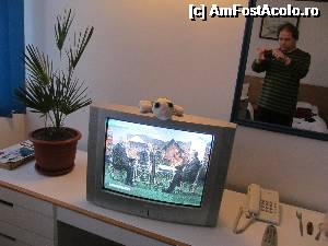 [P23] Pozând televizorul din cameră...  » foto by Neptunus
 - 
<span class="allrVoted glyphicon glyphicon-heart hidden" id="av497141"></span>
<a class="m-l-10 hidden" id="sv497141" onclick="voting_Foto_DelVot(,497141,16130)" role="button">șterge vot <span class="glyphicon glyphicon-remove"></span></a>
<a id="v9497141" class=" c-red"  onclick="voting_Foto_SetVot(497141)" role="button"><span class="glyphicon glyphicon-heart-empty"></span> <b>LIKE</b> = Votează poza</a> <img class="hidden"  id="f497141W9" src="/imagini/loader.gif" border="0" /><span class="AjErrMes hidden" id="e497141ErM"></span>