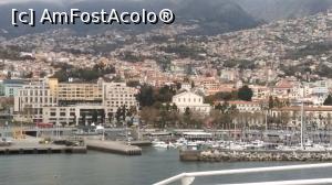 [P05] Portul si o parte din orasul Funchal, Madeira.  » foto by Butz
 - 
<span class="allrVoted glyphicon glyphicon-heart hidden" id="av1062216"></span>
<a class="m-l-10 hidden" id="sv1062216" onclick="voting_Foto_DelVot(,1062216,16133)" role="button">șterge vot <span class="glyphicon glyphicon-remove"></span></a>
<a id="v91062216" class=" c-red"  onclick="voting_Foto_SetVot(1062216)" role="button"><span class="glyphicon glyphicon-heart-empty"></span> <b>LIKE</b> = Votează poza</a> <img class="hidden"  id="f1062216W9" src="/imagini/loader.gif" border="0" /><span class="AjErrMes hidden" id="e1062216ErM"></span>