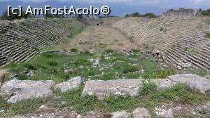 [P04] Stadionul de la Aphrodisias văzut de sus, din capătul sudic » foto by irinad
 - 
<span class="allrVoted glyphicon glyphicon-heart hidden" id="av1026147"></span>
<a class="m-l-10 hidden" id="sv1026147" onclick="voting_Foto_DelVot(,1026147,16202)" role="button">șterge vot <span class="glyphicon glyphicon-remove"></span></a>
<a id="v91026147" class=" c-red"  onclick="voting_Foto_SetVot(1026147)" role="button"><span class="glyphicon glyphicon-heart-empty"></span> <b>LIKE</b> = Votează poza</a> <img class="hidden"  id="f1026147W9" src="/imagini/loader.gif" border="0" /><span class="AjErrMes hidden" id="e1026147ErM"></span>