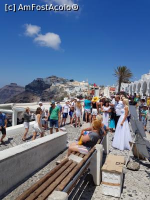 [P23] nunta in Thira.  » foto by Danutza23
 - 
<span class="allrVoted glyphicon glyphicon-heart hidden" id="av1006186"></span>
<a class="m-l-10 hidden" id="sv1006186" onclick="voting_Foto_DelVot(,1006186,16213)" role="button">șterge vot <span class="glyphicon glyphicon-remove"></span></a>
<a id="v91006186" class=" c-red"  onclick="voting_Foto_SetVot(1006186)" role="button"><span class="glyphicon glyphicon-heart-empty"></span> <b>LIKE</b> = Votează poza</a> <img class="hidden"  id="f1006186W9" src="/imagini/loader.gif" border="0" /><span class="AjErrMes hidden" id="e1006186ErM"></span>