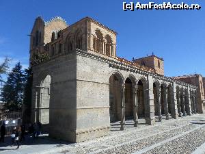 [P06] Basilica San Vicente in exterior » foto by amero
 - 
<span class="allrVoted glyphicon glyphicon-heart hidden" id="av619386"></span>
<a class="m-l-10 hidden" id="sv619386" onclick="voting_Foto_DelVot(,619386,16214)" role="button">șterge vot <span class="glyphicon glyphicon-remove"></span></a>
<a id="v9619386" class=" c-red"  onclick="voting_Foto_SetVot(619386)" role="button"><span class="glyphicon glyphicon-heart-empty"></span> <b>LIKE</b> = Votează poza</a> <img class="hidden"  id="f619386W9" src="/imagini/loader.gif" border="0" /><span class="AjErrMes hidden" id="e619386ErM"></span>