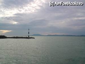 [P05] Lacul Balaton » foto by Nicu
 - 
<span class="allrVoted glyphicon glyphicon-heart hidden" id="av501104"></span>
<a class="m-l-10 hidden" id="sv501104" onclick="voting_Foto_DelVot(,501104,16221)" role="button">șterge vot <span class="glyphicon glyphicon-remove"></span></a>
<a id="v9501104" class=" c-red"  onclick="voting_Foto_SetVot(501104)" role="button"><span class="glyphicon glyphicon-heart-empty"></span> <b>LIKE</b> = Votează poza</a> <img class="hidden"  id="f501104W9" src="/imagini/loader.gif" border="0" /><span class="AjErrMes hidden" id="e501104ErM"></span>