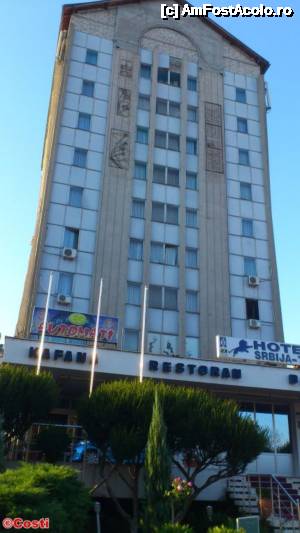 [P02] Srbija Tis Hotel, un hotel din perioada comunistă, căruia i s-au adus îmbunătățiri.  » foto by Costi
 - 
<span class="allrVoted glyphicon glyphicon-heart hidden" id="av501678"></span>
<a class="m-l-10 hidden" id="sv501678" onclick="voting_Foto_DelVot(,501678,16235)" role="button">șterge vot <span class="glyphicon glyphicon-remove"></span></a>
<a id="v9501678" class=" c-red"  onclick="voting_Foto_SetVot(501678)" role="button"><span class="glyphicon glyphicon-heart-empty"></span> <b>LIKE</b> = Votează poza</a> <img class="hidden"  id="f501678W9" src="/imagini/loader.gif" border="0" /><span class="AjErrMes hidden" id="e501678ErM"></span>