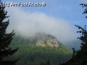 [P05] Piatra Soimului.  » foto by Slider Zoltan
 - 
<span class="allrVoted glyphicon glyphicon-heart hidden" id="av780613"></span>
<a class="m-l-10 hidden" id="sv780613" onclick="voting_Foto_DelVot(,780613,16240)" role="button">șterge vot <span class="glyphicon glyphicon-remove"></span></a>
<a id="v9780613" class=" c-red"  onclick="voting_Foto_SetVot(780613)" role="button"><span class="glyphicon glyphicon-heart-empty"></span> <b>LIKE</b> = Votează poza</a> <img class="hidden"  id="f780613W9" src="/imagini/loader.gif" border="0" /><span class="AjErrMes hidden" id="e780613ErM"></span>
