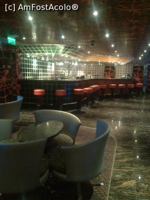 [P12] Bar » foto by dianamea
 - 
<span class="allrVoted glyphicon glyphicon-heart hidden" id="av1079023"></span>
<a class="m-l-10 hidden" id="sv1079023" onclick="voting_Foto_DelVot(,1079023,16264)" role="button">șterge vot <span class="glyphicon glyphicon-remove"></span></a>
<a id="v91079023" class=" c-red"  onclick="voting_Foto_SetVot(1079023)" role="button"><span class="glyphicon glyphicon-heart-empty"></span> <b>LIKE</b> = Votează poza</a> <img class="hidden"  id="f1079023W9" src="/imagini/loader.gif" border="0" /><span class="AjErrMes hidden" id="e1079023ErM"></span>