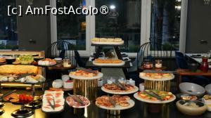 [P34] Micul dejun la Elexus » foto by pepsi70ro
 - 
<span class="allrVoted glyphicon glyphicon-heart hidden" id="av1513208"></span>
<a class="m-l-10 hidden" id="sv1513208" onclick="voting_Foto_DelVot(,1513208,16293)" role="button">șterge vot <span class="glyphicon glyphicon-remove"></span></a>
<a id="v91513208" class=" c-red"  onclick="voting_Foto_SetVot(1513208)" role="button"><span class="glyphicon glyphicon-heart-empty"></span> <b>LIKE</b> = Votează poza</a> <img class="hidden"  id="f1513208W9" src="/imagini/loader.gif" border="0" /><span class="AjErrMes hidden" id="e1513208ErM"></span>