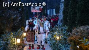 [P43] Colindători în ziua de Ajun » foto by pepsi70ro
 - 
<span class="allrVoted glyphicon glyphicon-heart hidden" id="av1513217"></span>
<a class="m-l-10 hidden" id="sv1513217" onclick="voting_Foto_DelVot(,1513217,16293)" role="button">șterge vot <span class="glyphicon glyphicon-remove"></span></a>
<a id="v91513217" class=" c-red"  onclick="voting_Foto_SetVot(1513217)" role="button"><span class="glyphicon glyphicon-heart-empty"></span> <b>LIKE</b> = Votează poza</a> <img class="hidden"  id="f1513217W9" src="/imagini/loader.gif" border="0" /><span class="AjErrMes hidden" id="e1513217ErM"></span>