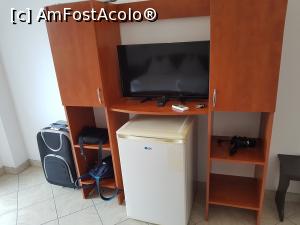 [P04] tv si frigider si uscator de par gratis » foto by Dragonw
 - 
<span class="allrVoted glyphicon glyphicon-heart hidden" id="av994779"></span>
<a class="m-l-10 hidden" id="sv994779" onclick="voting_Foto_DelVot(,994779,16340)" role="button">șterge vot <span class="glyphicon glyphicon-remove"></span></a>
<a id="v9994779" class=" c-red"  onclick="voting_Foto_SetVot(994779)" role="button"><span class="glyphicon glyphicon-heart-empty"></span> <b>LIKE</b> = Votează poza</a> <img class="hidden"  id="f994779W9" src="/imagini/loader.gif" border="0" /><span class="AjErrMes hidden" id="e994779ErM"></span>