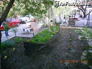 [P01] In curtea pensiunii 'La Sorin' » foto by zlatna
 - 
<span class="allrVoted glyphicon glyphicon-heart hidden" id="av507233"></span>
<a class="m-l-10 hidden" id="sv507233" onclick="voting_Foto_DelVot(,507233,16345)" role="button">șterge vot <span class="glyphicon glyphicon-remove"></span></a>
<a id="v9507233" class=" c-red"  onclick="voting_Foto_SetVot(507233)" role="button"><span class="glyphicon glyphicon-heart-empty"></span> <b>LIKE</b> = Votează poza</a> <img class="hidden"  id="f507233W9" src="/imagini/loader.gif" border="0" /><span class="AjErrMes hidden" id="e507233ErM"></span>