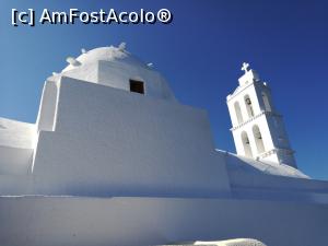 [P61] Biserica Ag. Irini » foto by crismis
 - 
<span class="allrVoted glyphicon glyphicon-heart hidden" id="av1036372"></span>
<a class="m-l-10 hidden" id="sv1036372" onclick="voting_Foto_DelVot(,1036372,16348)" role="button">șterge vot <span class="glyphicon glyphicon-remove"></span></a>
<a id="v91036372" class=" c-red"  onclick="voting_Foto_SetVot(1036372)" role="button"><span class="glyphicon glyphicon-heart-empty"></span> <b>LIKE</b> = Votează poza</a> <img class="hidden"  id="f1036372W9" src="/imagini/loader.gif" border="0" /><span class="AjErrMes hidden" id="e1036372ErM"></span>