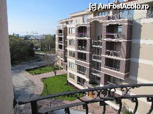 [P06] Imagine din balconul camerei » foto by alb1573
 - 
<span class="allrVoted glyphicon glyphicon-heart hidden" id="av508043"></span>
<a class="m-l-10 hidden" id="sv508043" onclick="voting_Foto_DelVot(,508043,16361)" role="button">șterge vot <span class="glyphicon glyphicon-remove"></span></a>
<a id="v9508043" class=" c-red"  onclick="voting_Foto_SetVot(508043)" role="button"><span class="glyphicon glyphicon-heart-empty"></span> <b>LIKE</b> = Votează poza</a> <img class="hidden"  id="f508043W9" src="/imagini/loader.gif" border="0" /><span class="AjErrMes hidden" id="e508043ErM"></span>