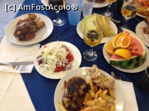 [P11] cina la restaurant cu ciolan de porc la cuptor, un deliciu » foto by radurusu67
 - 
<span class="allrVoted glyphicon glyphicon-heart hidden" id="av788725"></span>
<a class="m-l-10 hidden" id="sv788725" onclick="voting_Foto_DelVot(,788725,16385)" role="button">șterge vot <span class="glyphicon glyphicon-remove"></span></a>
<a id="v9788725" class=" c-red"  onclick="voting_Foto_SetVot(788725)" role="button"><span class="glyphicon glyphicon-heart-empty"></span> <b>LIKE</b> = Votează poza</a> <img class="hidden"  id="f788725W9" src="/imagini/loader.gif" border="0" /><span class="AjErrMes hidden" id="e788725ErM"></span>