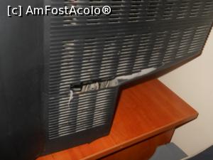 [P01] televizor din camera dubla renovata -asa am facut rezervarea » foto by Sibiu
 - 
<span class="allrVoted glyphicon glyphicon-heart hidden" id="av828906"></span>
<a class="m-l-10 hidden" id="sv828906" onclick="voting_Foto_DelVot(,828906,16385)" role="button">șterge vot <span class="glyphicon glyphicon-remove"></span></a>
<a id="v9828906" class=" c-red"  onclick="voting_Foto_SetVot(828906)" role="button"><span class="glyphicon glyphicon-heart-empty"></span> <b>LIKE</b> = Votează poza</a> <img class="hidden"  id="f828906W9" src="/imagini/loader.gif" border="0" /><span class="AjErrMes hidden" id="e828906ErM"></span>