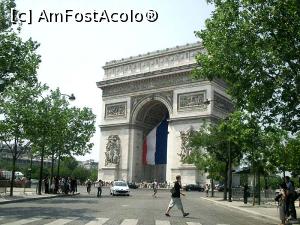 [P17] Arc de Triomphe-Place de l'Etoile » foto by Dan-Ioan
 - 
<span class="allrVoted glyphicon glyphicon-heart hidden" id="av710468"></span>
<a class="m-l-10 hidden" id="sv710468" onclick="voting_Foto_DelVot(,710468,16412)" role="button">șterge vot <span class="glyphicon glyphicon-remove"></span></a>
<a id="v9710468" class=" c-red"  onclick="voting_Foto_SetVot(710468)" role="button"><span class="glyphicon glyphicon-heart-empty"></span> <b>LIKE</b> = Votează poza</a> <img class="hidden"  id="f710468W9" src="/imagini/loader.gif" border="0" /><span class="AjErrMes hidden" id="e710468ErM"></span>