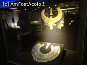 [P15] King Tut Museum – coliere de aur » foto by nicole33
 - 
<span class="allrVoted glyphicon glyphicon-heart hidden" id="av1208530"></span>
<a class="m-l-10 hidden" id="sv1208530" onclick="voting_Foto_DelVot(,1208530,16440)" role="button">șterge vot <span class="glyphicon glyphicon-remove"></span></a>
<a id="v91208530" class=" c-red"  onclick="voting_Foto_SetVot(1208530)" role="button"><span class="glyphicon glyphicon-heart-empty"></span> <b>LIKE</b> = Votează poza</a> <img class="hidden"  id="f1208530W9" src="/imagini/loader.gif" border="0" /><span class="AjErrMes hidden" id="e1208530ErM"></span>