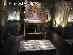 [P19] King Tut Museum – tronul faraonului » foto by nicole33
 - 
<span class="allrVoted glyphicon glyphicon-heart hidden" id="av1208534"></span>
<a class="m-l-10 hidden" id="sv1208534" onclick="voting_Foto_DelVot(,1208534,16440)" role="button">șterge vot <span class="glyphicon glyphicon-remove"></span></a>
<a id="v91208534" class=" c-red"  onclick="voting_Foto_SetVot(1208534)" role="button"><span class="glyphicon glyphicon-heart-empty"></span> <b>LIKE</b> = Votează poza</a> <img class="hidden"  id="f1208534W9" src="/imagini/loader.gif" border="0" /><span class="AjErrMes hidden" id="e1208534ErM"></span>